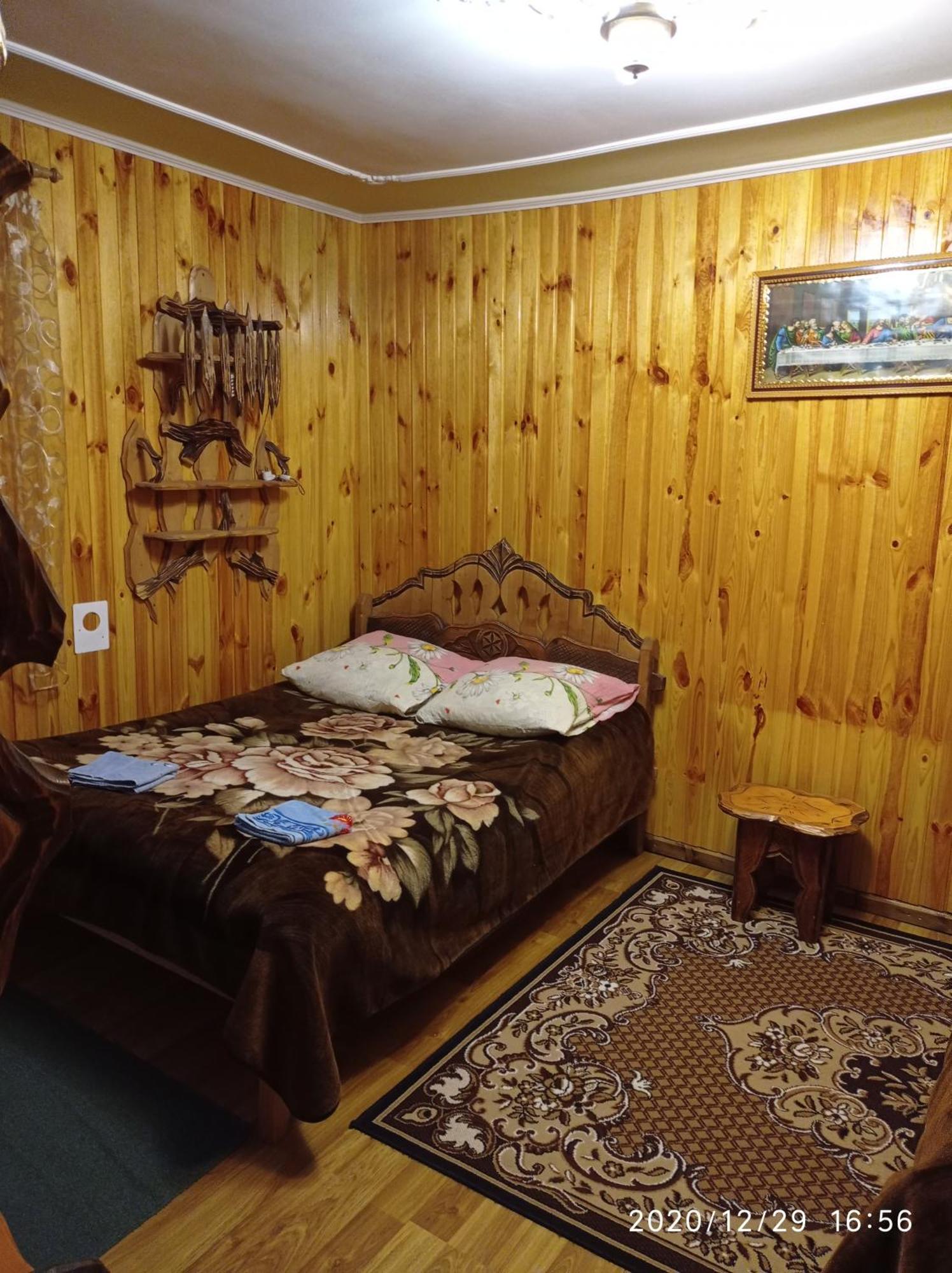 "Різьбярська Садиба" Slavske Habitación foto