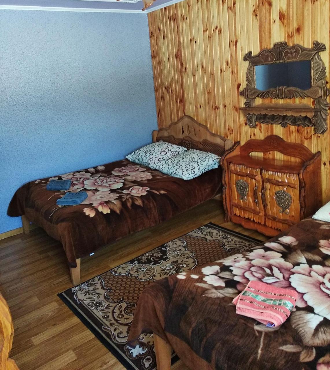 "Різьбярська Садиба" Slavske Exterior foto