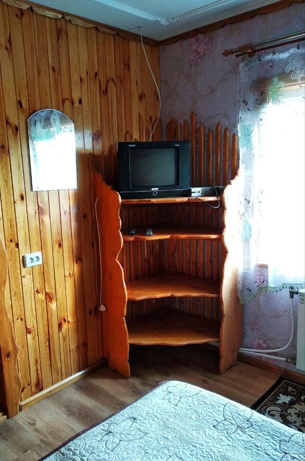 "Різьбярська Садиба" Slavske Exterior foto